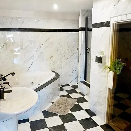 Rooftop Deluxe Apartment Prague Exterior photo